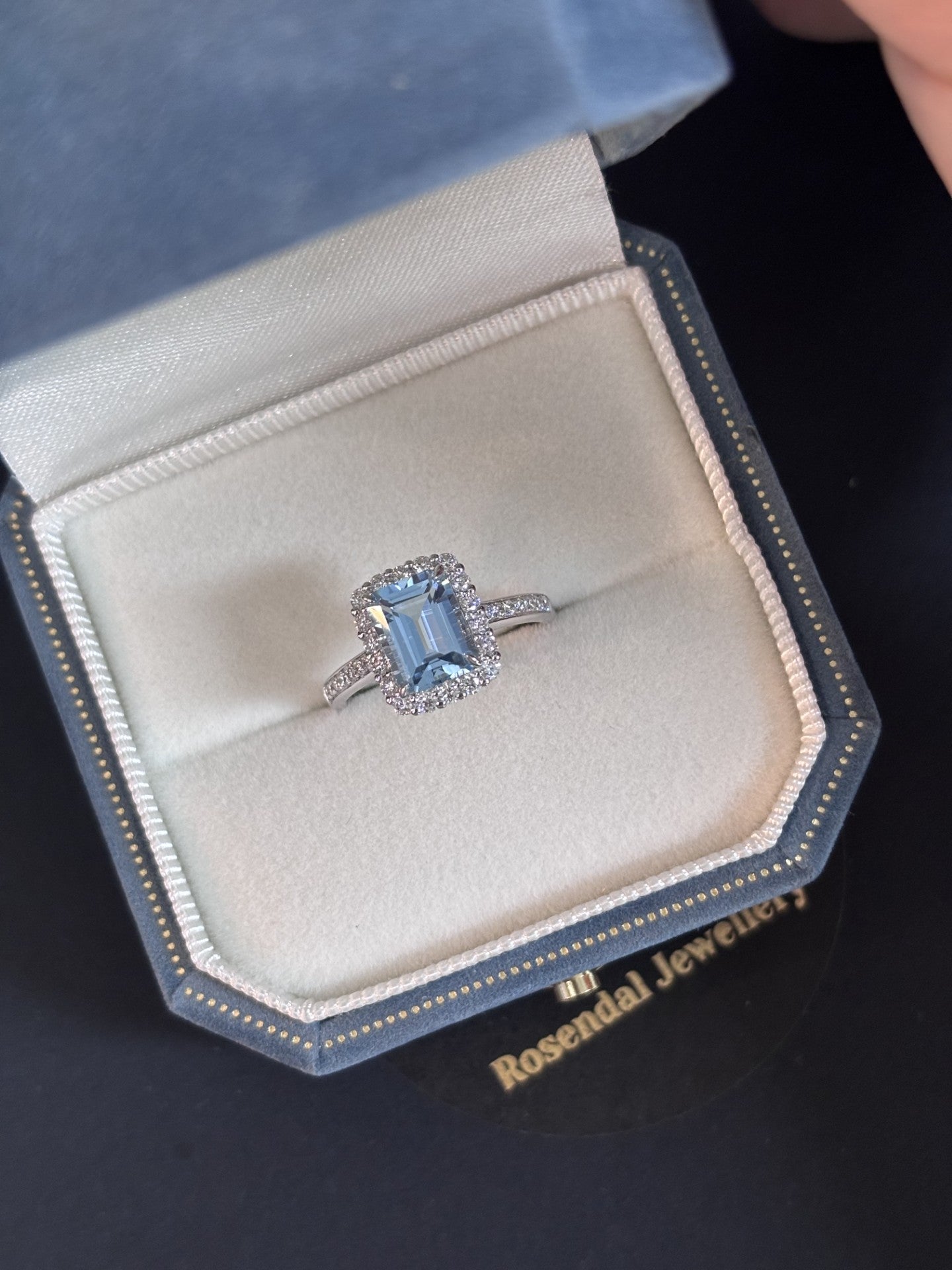 1.2ct Natural Aquamarine Ring - 18kt White Gold | Lab-Grown Diamonds