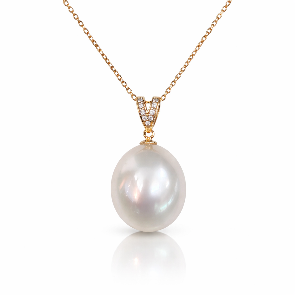 13mm Oval White South Pearl (P) Pendant - 18kt Yellow Gold