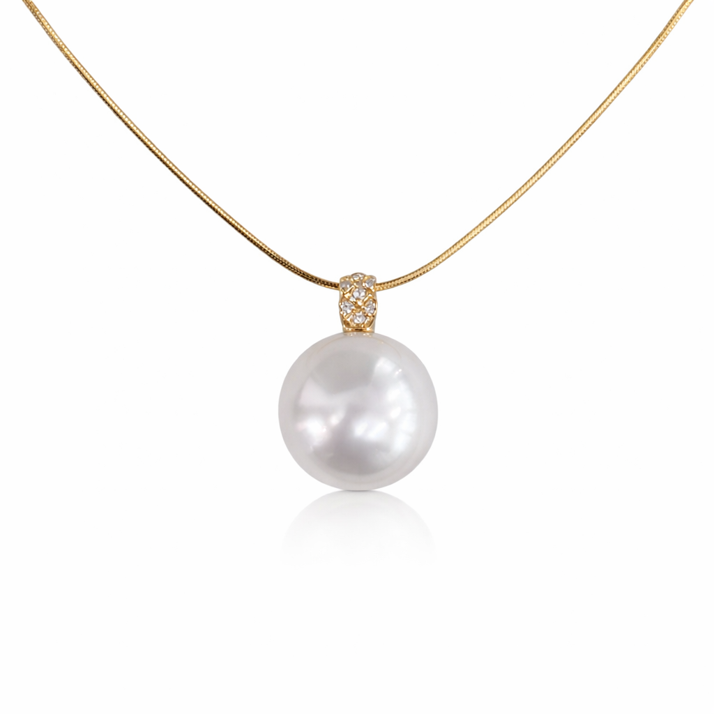 14mm Semi-Round Australian White South Sea Pearl Pendant - 18KT Yellow Gold with Natural Diamond
