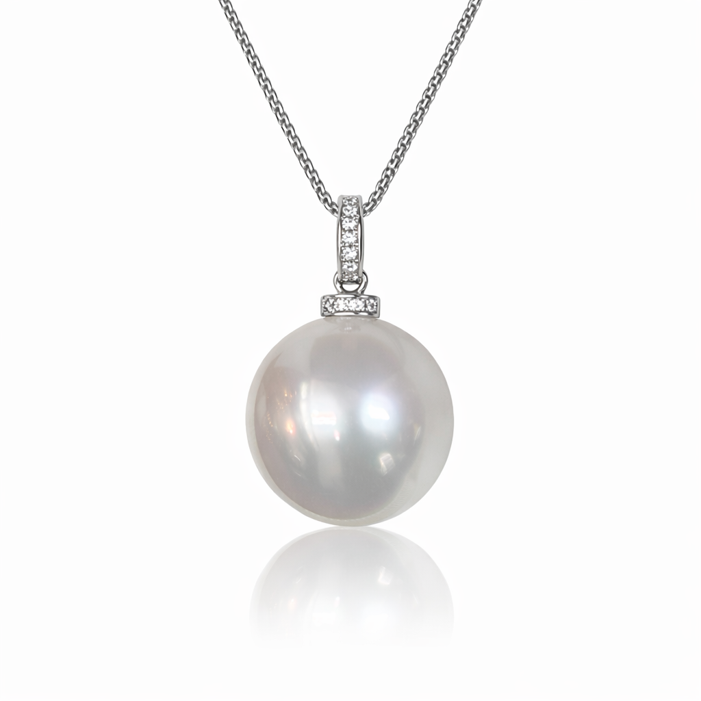 15mm Oval Australian White South Sea Pearl Pendant - 18KT White Gold, Clip-on