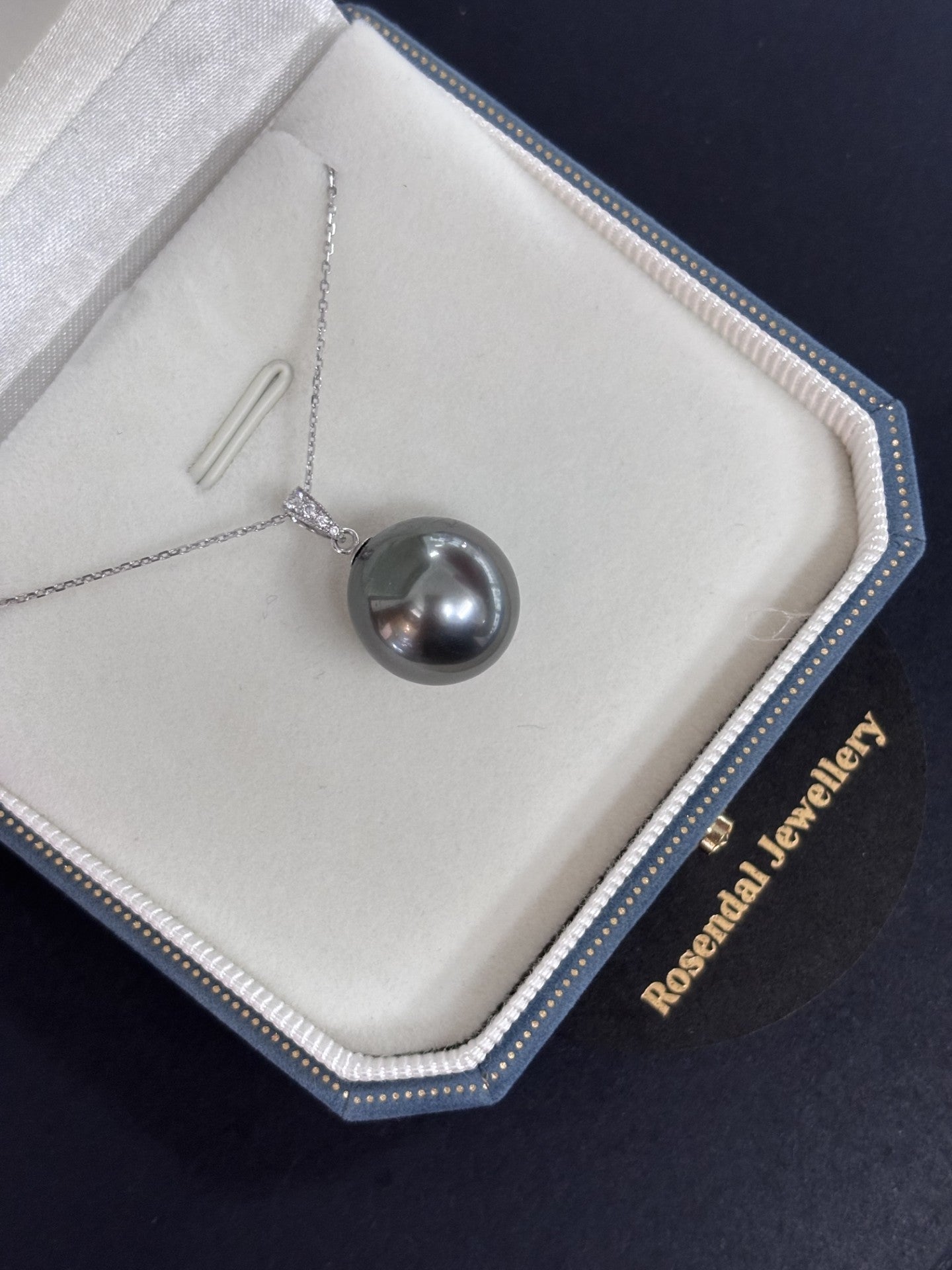 13mm - 14mm Semi Round Large Tahitian Pearl Pendant Dark Silver - 18kt White Gold