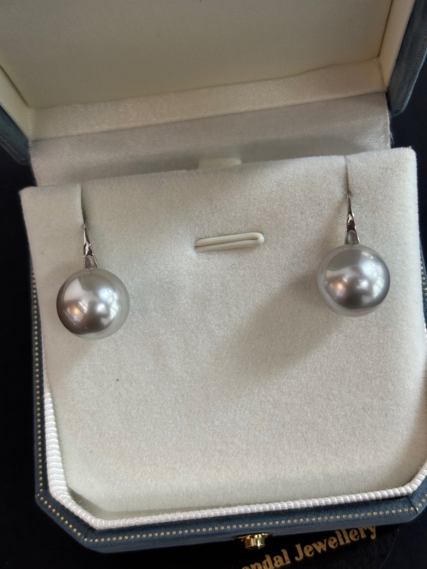 12mm -13mm Round Tahitian Pearl Earrings Silver - 18kt White Gold