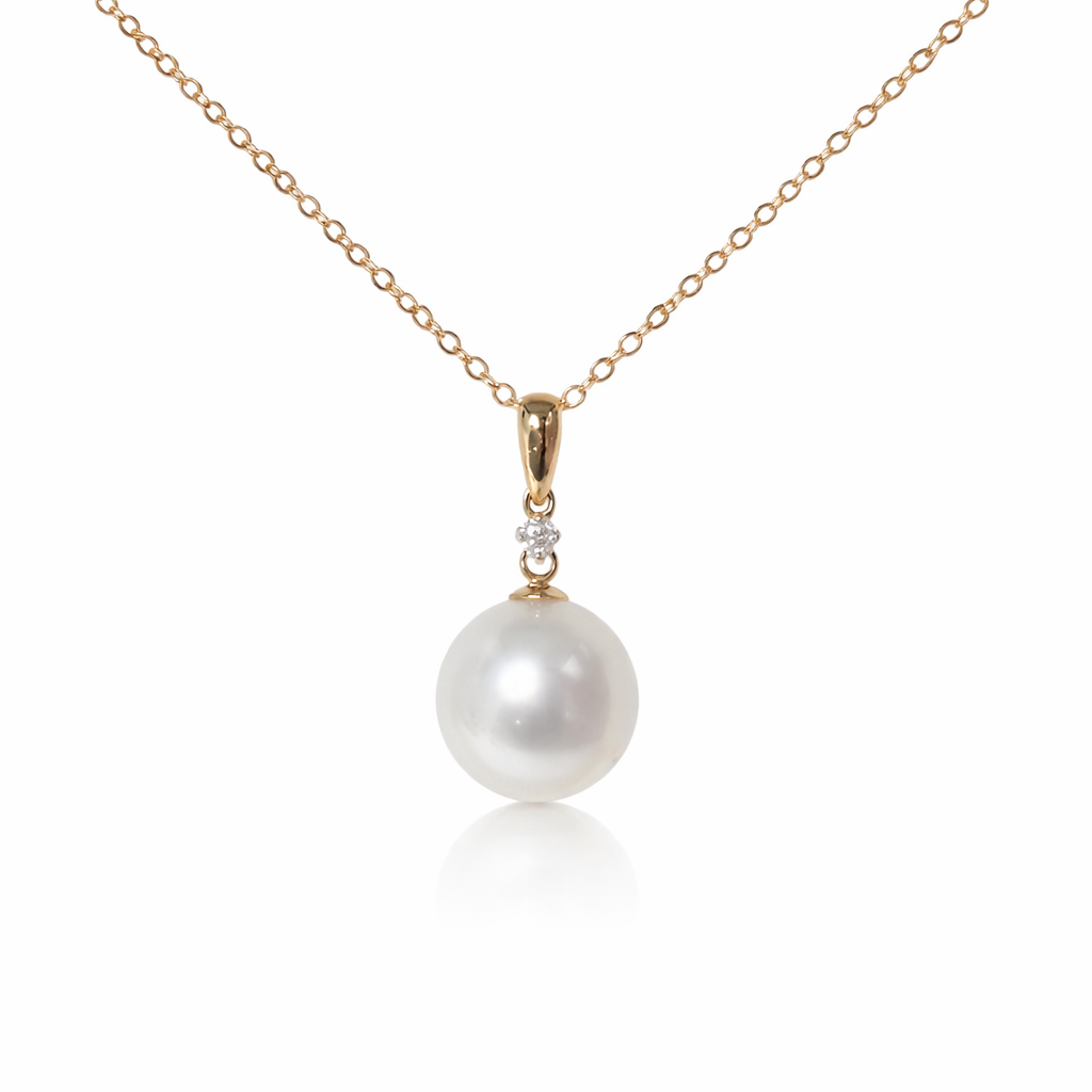 10mm-11mm Round Australian White South Sea Pearl Pendant - 18KT Yellow Gold
