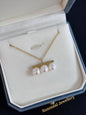 7-8mm Akoya triple pearl pendant - 18kt Yellow gold bar